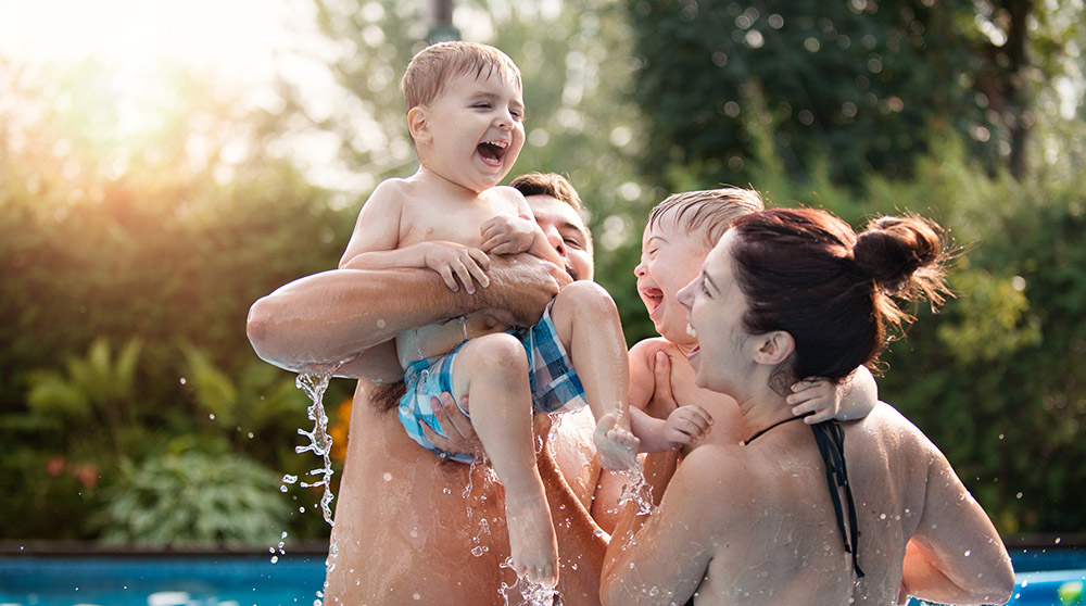 15 pool security ideas for summer season.